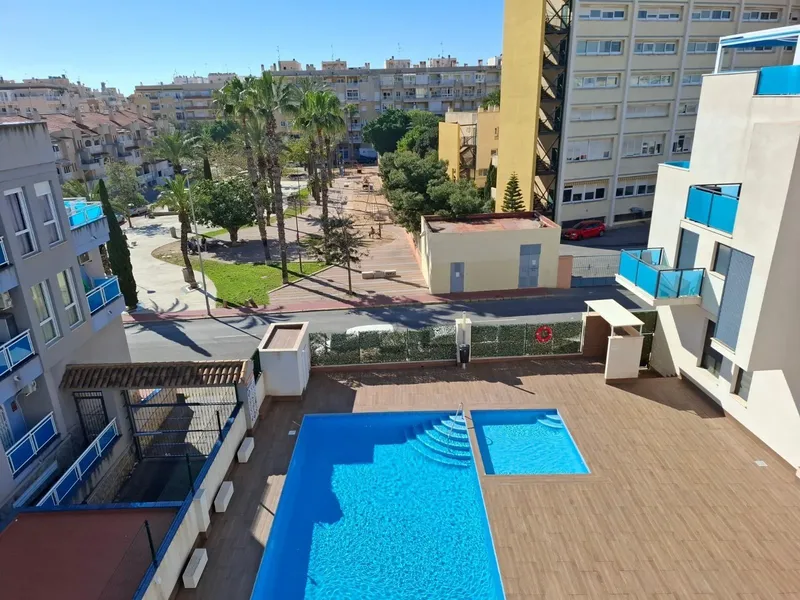 Apartamento en las playas Del Cura y Los Locos
