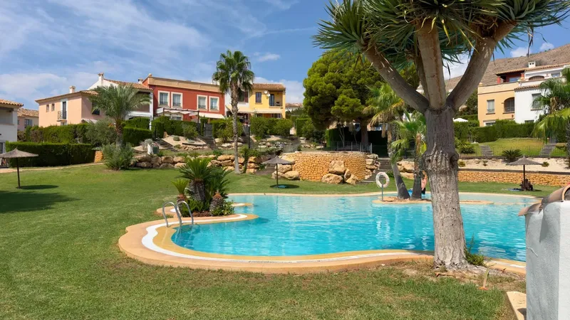 Magnífico adosado de 3 dormitorios en Golf Bahía – Finestrat