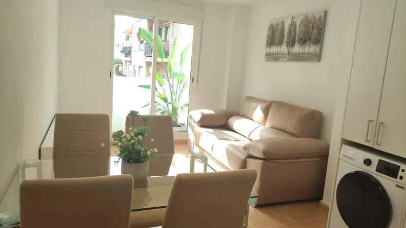 2-Bedroom, 2-Bathroom Apartment in San Blas, Alicante