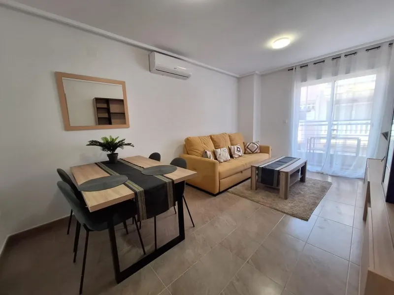 Прекрасная квартира в центре Торревьехи за €190000