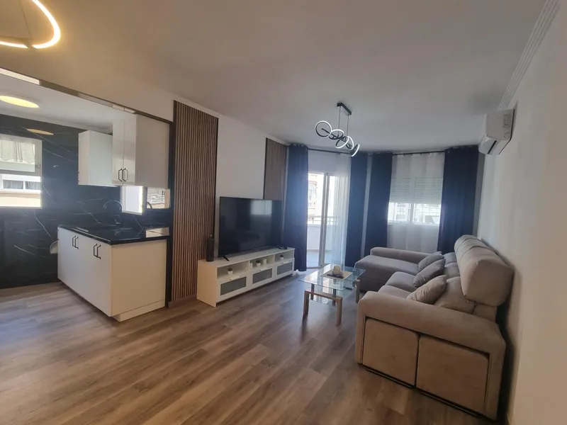 Exclusivo Apartamento Reformado en Torrevieja - Ideal Ubicación