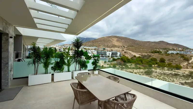 EXCLUSIVE DUPLEX PENTHOUSE WITH PANORAMIC SEA VIEWS IN BALCÓN DE FINISTRAT
