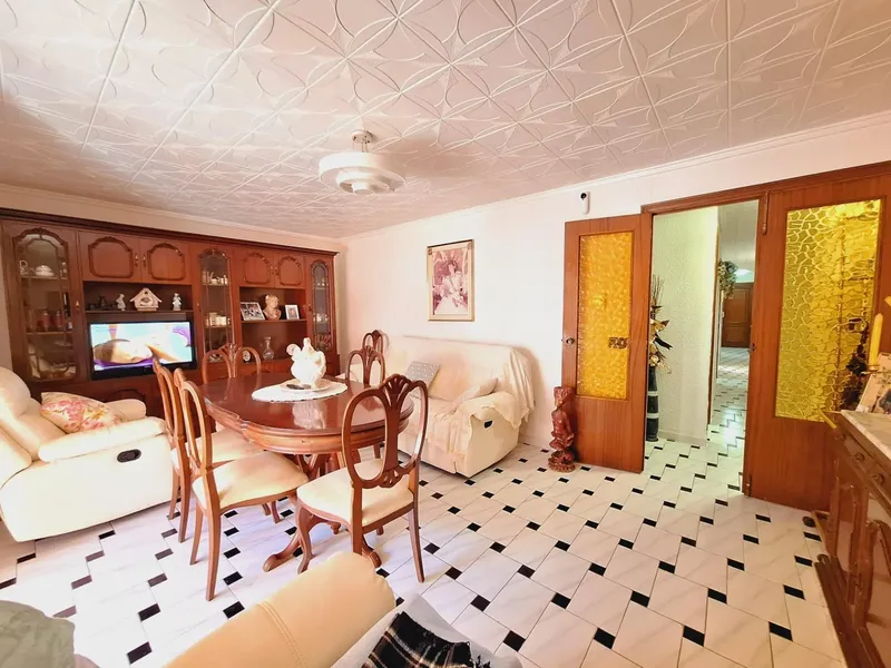 Широкая квартира с возможностью в Acequion, Torrevieja