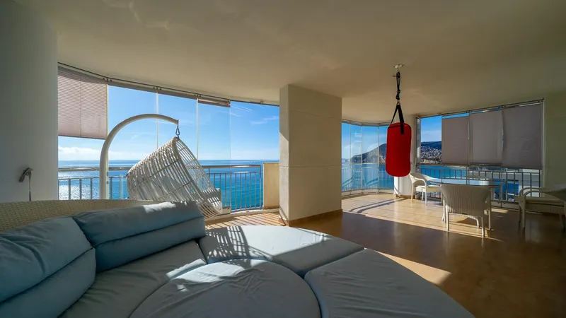 Apartamento en Calpe con Impresionante Terraza con Vistas al Mar