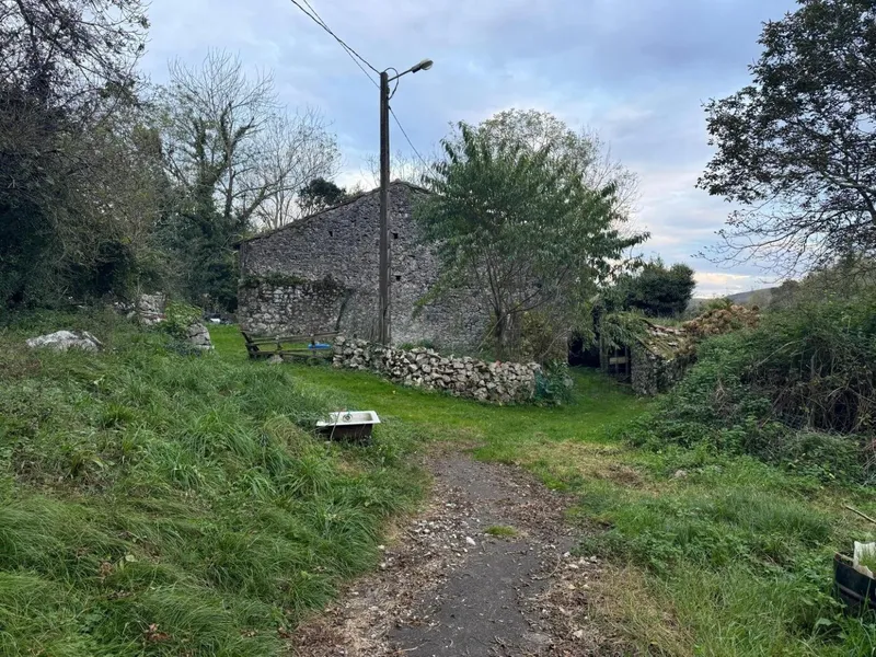 Unique opportunity in Llanes! Building plot for sale between the sea and the golf course