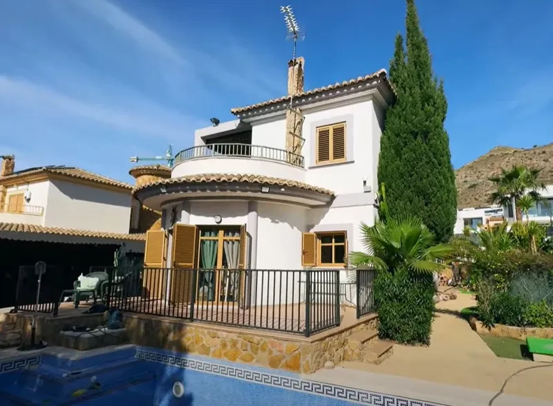 Villa in Benidorm