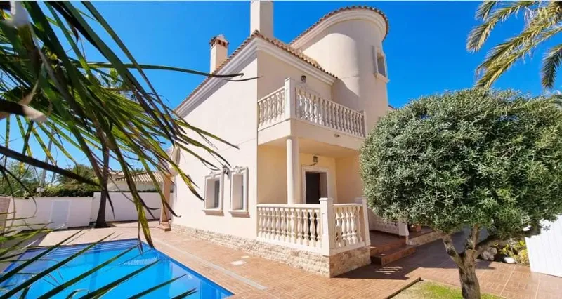 Villa en Cabo Roig