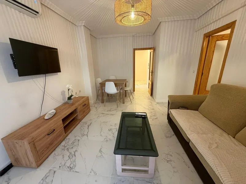 Charming Apartment for Sale in Torrevieja - €145,000
