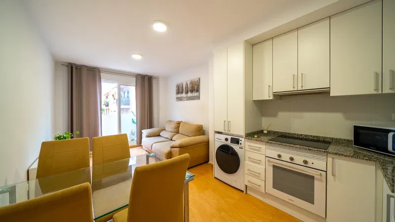 2-Bedroom, 2-Bathroom Apartment in San Blas, Alicante