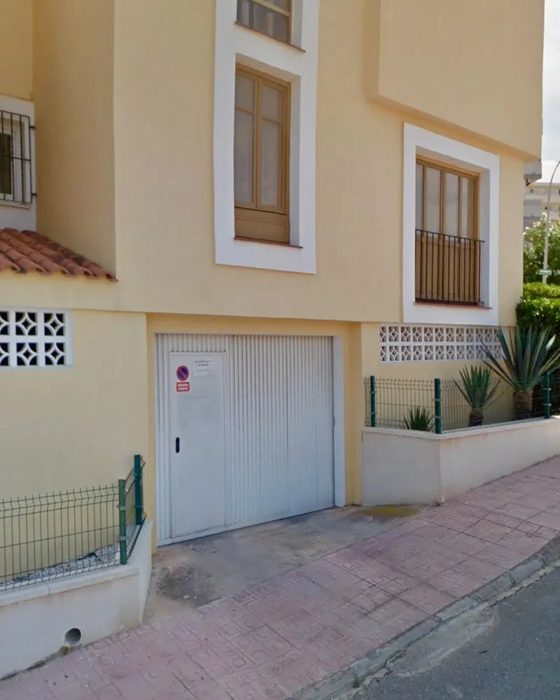 Garage space for sale – Torreblanca, Torrevieja