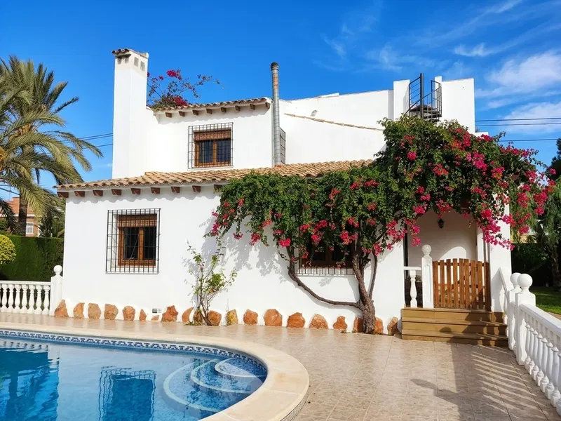 Villa in Orihuela Costa