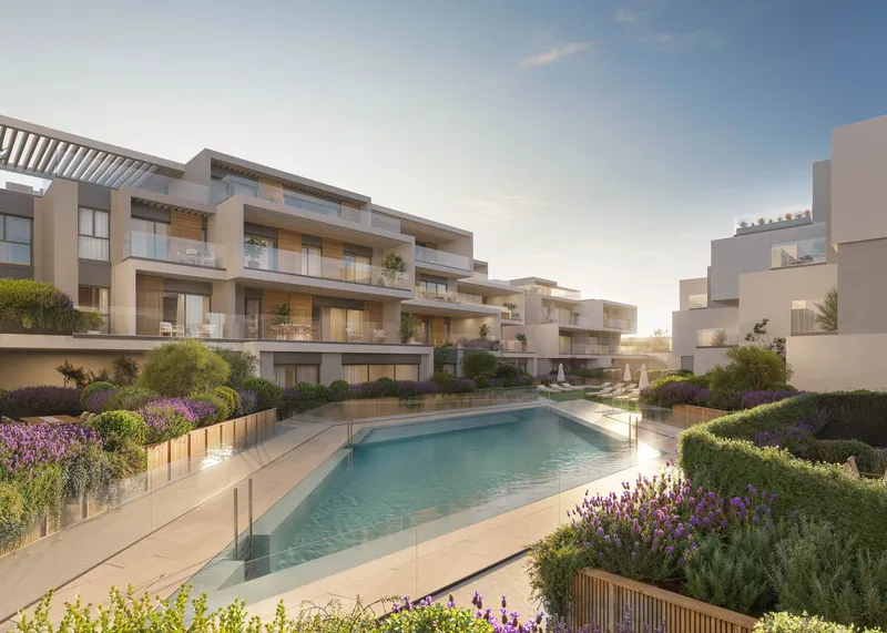 Apartments in Nueva Andalucía among five golf courses