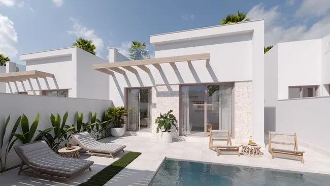 Private Pool Villas in Sunny Spain