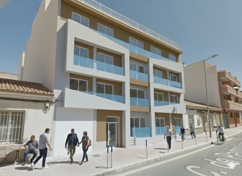 Apartamentos a 250 metros de la playa del Cura en Torrevieja