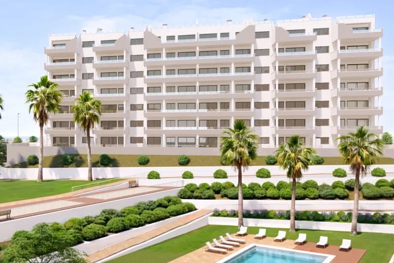 Apartamentos en San Miguel de Salinas con tres piscinas