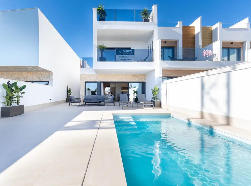Villas con piscina privada cerca del Mar Menor